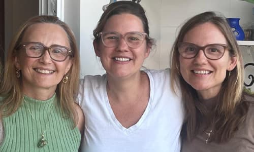 Médica revela hábito curioso que segue até hoje após pedido da mãe e da irmã