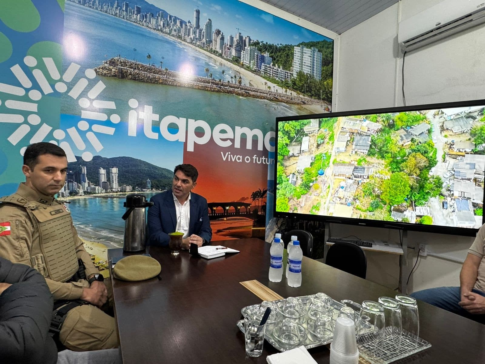 Itapema: Prefeito e forças de segurança definem plano de ação contra criminalidade e ocupações irregulares