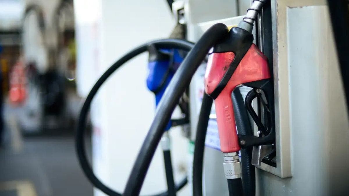 Guerra no Irã Impacta Preços e Gera Racionamento de Combustível em Prefeituras de SC