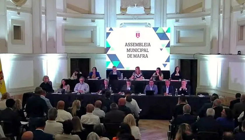 Reportagem no NOW acusa Hugo Luís de favorecimento político na Câmara de Mafra